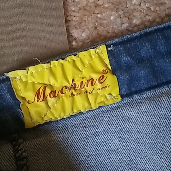 Sold - Picture 4 of 6